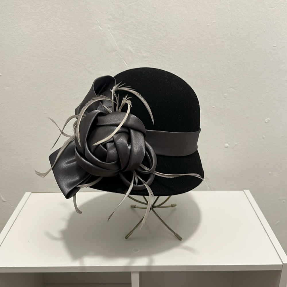 Vintage Italian wool hat SCALA collezione